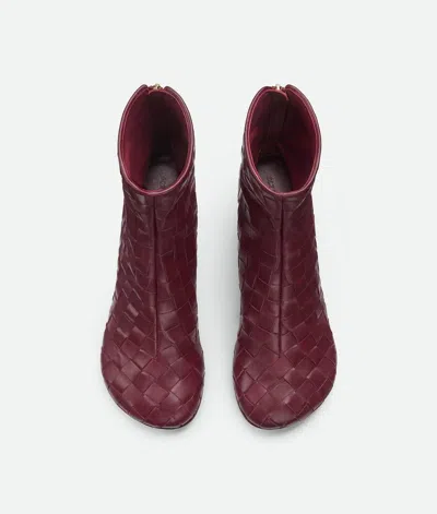 Bottega Veneta Atomicankle Boots In Burgundy