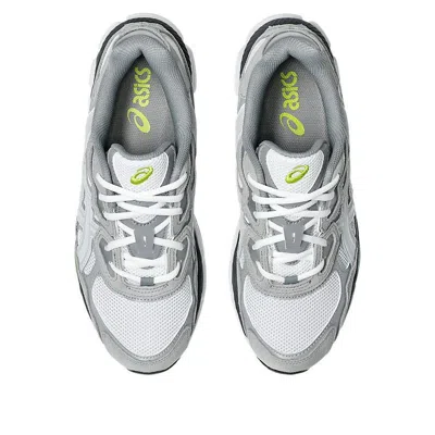 Asics Sneakers With Contrast Panels And Mesh Upper In Gray