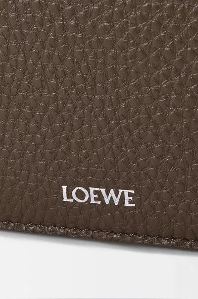 Loewe Medium Pebble Messenger Bag In Supple Grained Calfskin