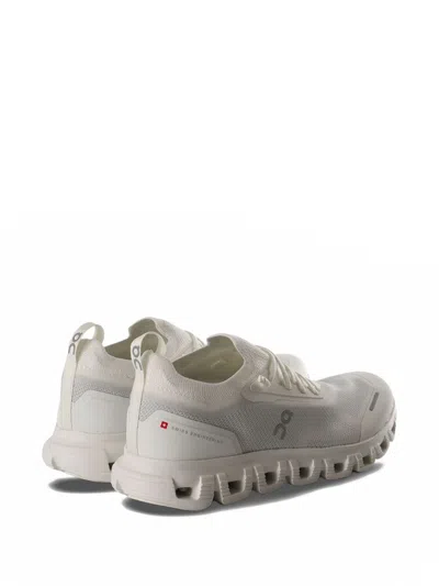 On Cloud 6 Versa Sneakers In White