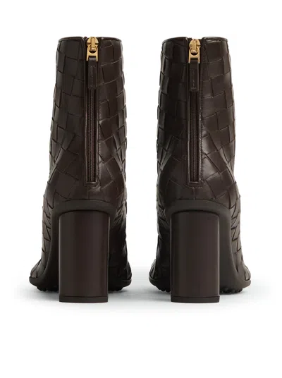 Bottega Veneta Atomic 75 Intrecciato Leather Ankle Boots In Brown