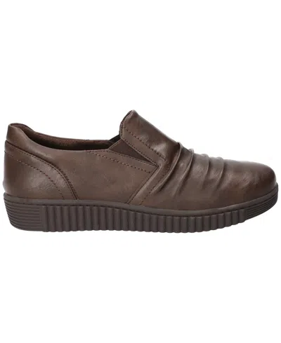 Easy Street Kipper Womens Round Closed Toe Slip-on Shoe In Brown