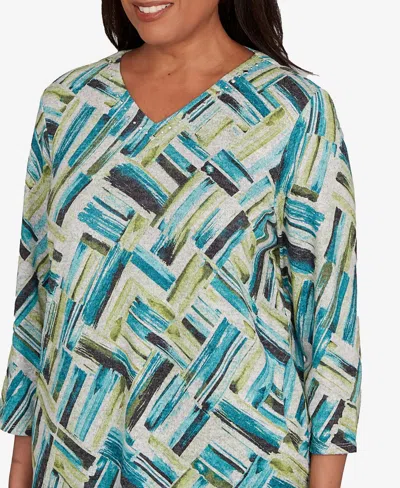 Alfred Dunner Petite Lake Champlain Detailed V Neck Brushstroke Top In Multi
