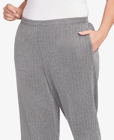 Alfred Dunner Plus Size Jet Setter Herringbone Knit Medium Length Pants In Gray