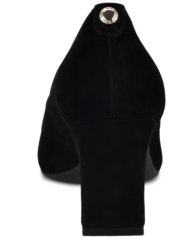 Nine West Kalore 9x9 In Black