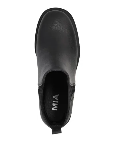 Mia Women's Panola Stacked Heel Lug Sole Chelsea Booties In Black