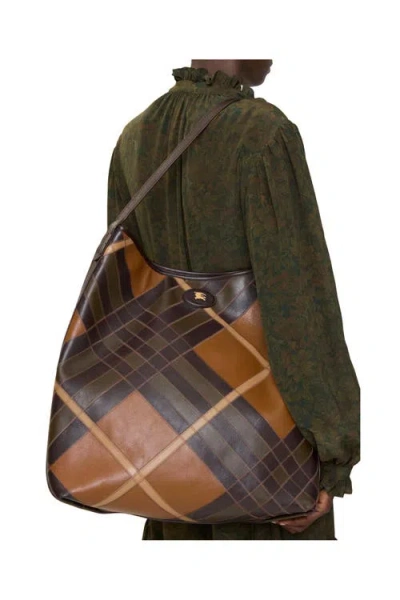 Burberry Large Highlands Check-pattern Leather Shoulder Bag In Brown