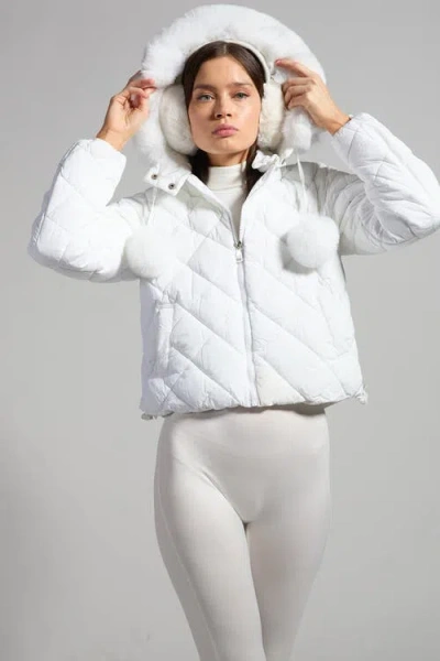 Sparkl Puffer Jacket In White