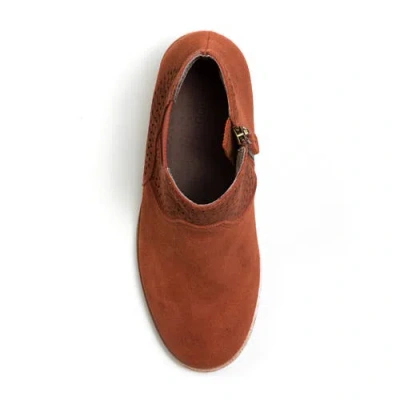 Jambu Veda Casual Boot In Brown