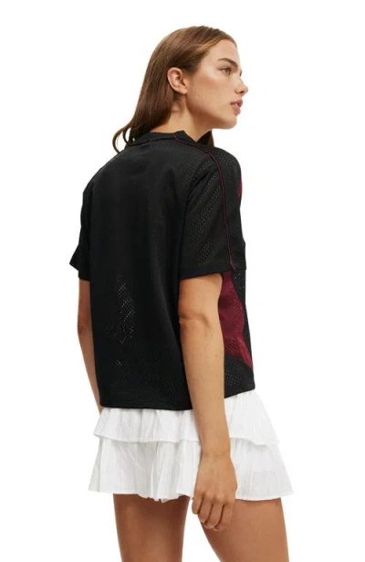 Cotton On V Neck Regular Cropped Graphic Tee In Black