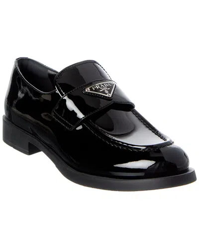Prada Logo Patent Leather Loafers In Nero