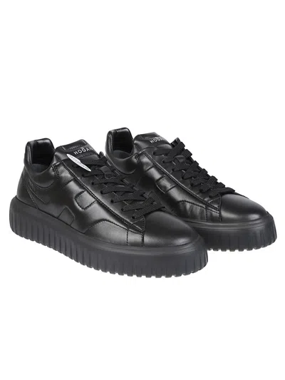Hogan Monochromatic Low-top Sneakers With Ridged Rubber Sole In Black