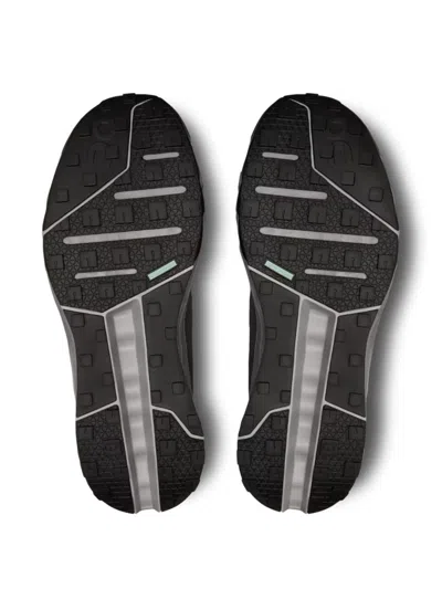 On Running Cloudhorizon Trainers In Black
