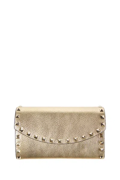 Valentino Rockstud Chain Wallet In Gold