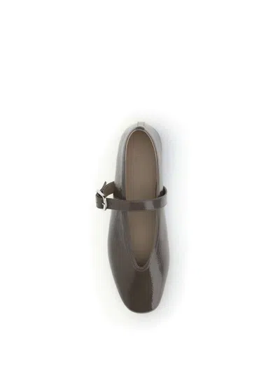Le Monde Beryl Ballerina Stella In Dove-coloured Leather In Gray