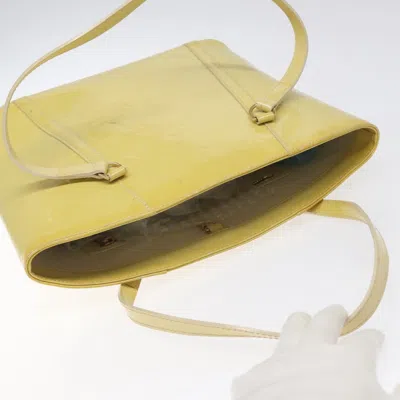 Pre-owned Louis Vuitton Avalon Beige Patent Leather Tote Bag ()