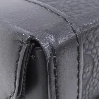Pre-owned Louis Vuitton Black Leather Shoulder Bag ()