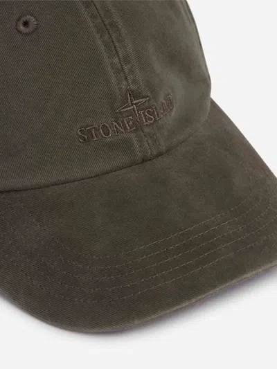 Stone Island Cap With Embroidered Logo In Green