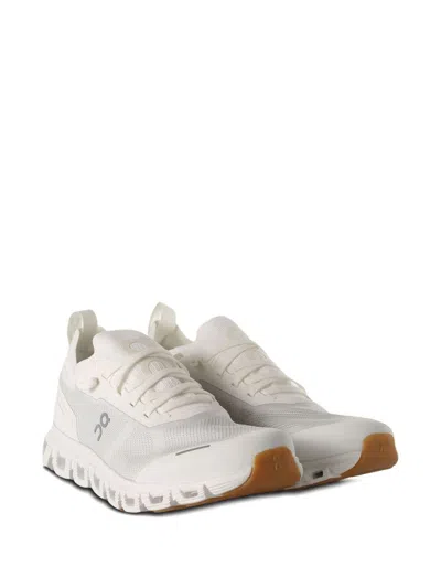 On Running Cloud 6 Versa Low-top Sneakers In White