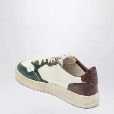 Autry Medalist Low Super Vintage Sneakers In White Pine Grove Leather And Rum Raisin In White