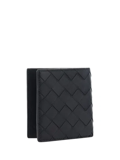 Bottega Veneta Men Leather Wallet With Intrecciato Motif In Black
