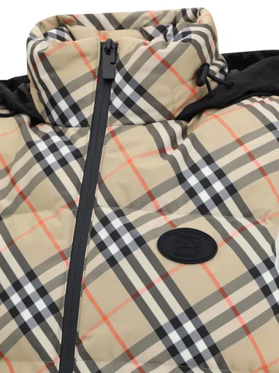 Burberry Sleeveless Down Jacket Featuring Check Pattern In Brown