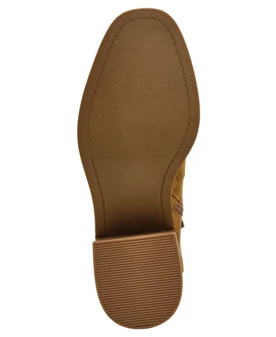 Anne Klein Anessa Boot In Brown