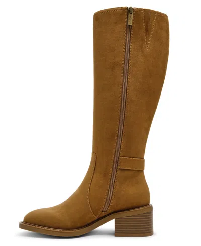 Anne Klein Anessa Boot In Brown