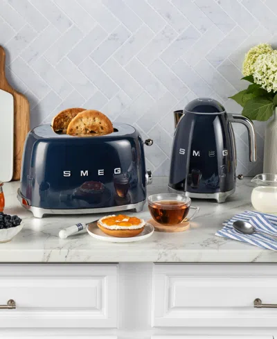 Smeg '50s Retro Electric Kettle In Blue