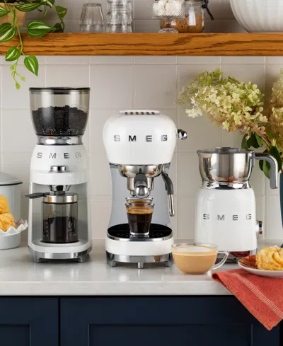 Smeg 50's Retro Style Manual Espresso Machine In White