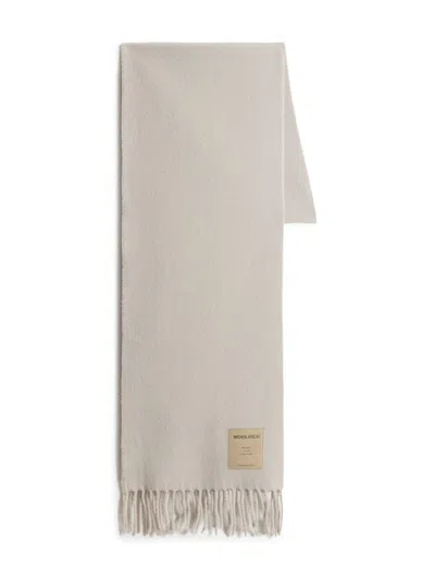 Woolrich Fringed Wool Logo-patch Scarf In Neutral