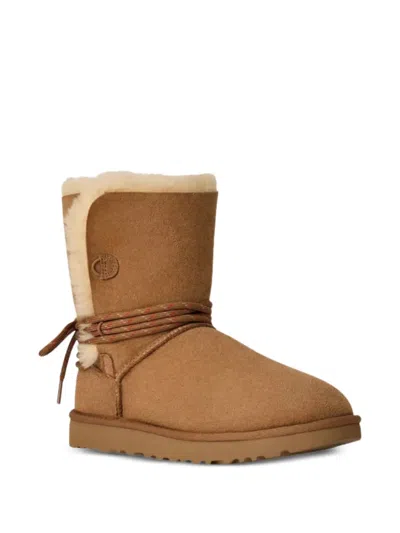 Ugg Logo-detail Shearling Boots In Brown