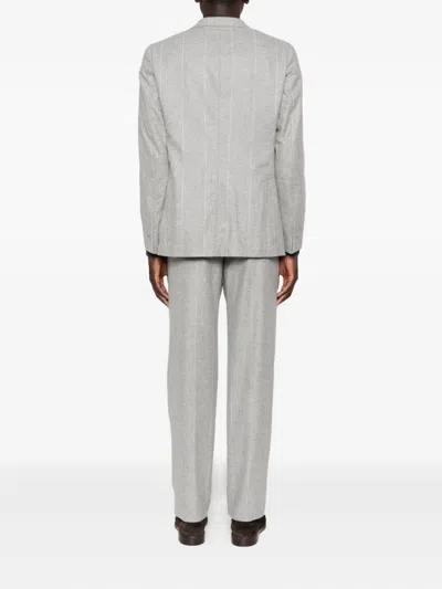 细条纹西装套装