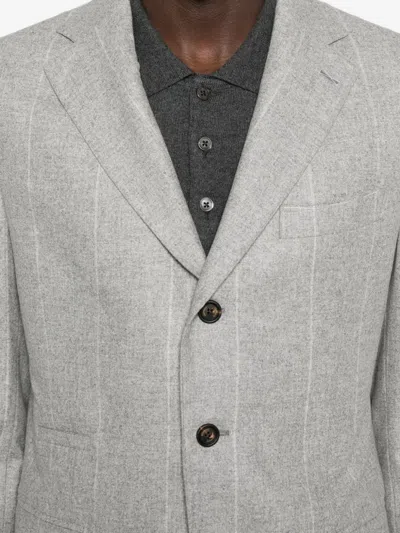 细条纹西装套装