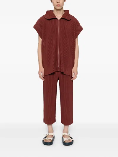 Issey Miyake August Sleeveless Jacket In Red