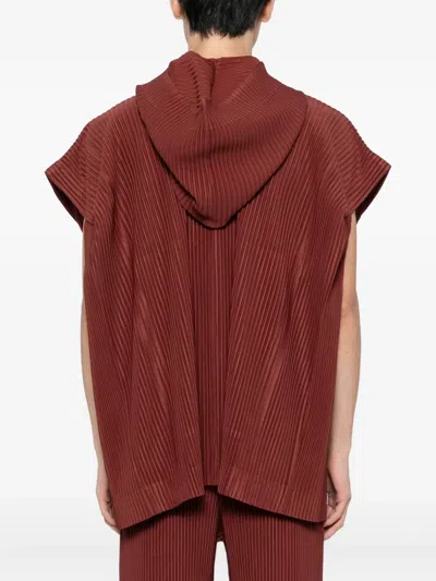 Issey Miyake August Sleeveless Jacket In Red