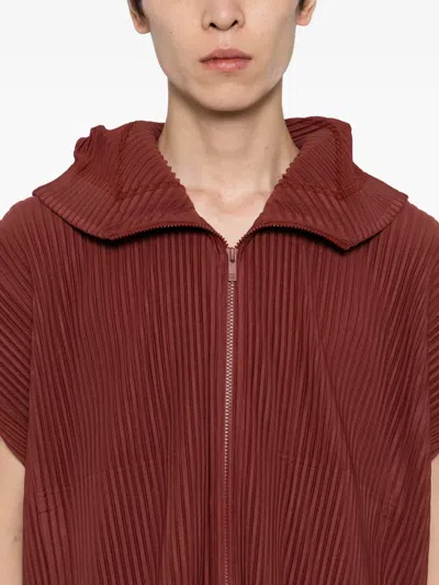Issey Miyake August Sleeveless Jacket In Red