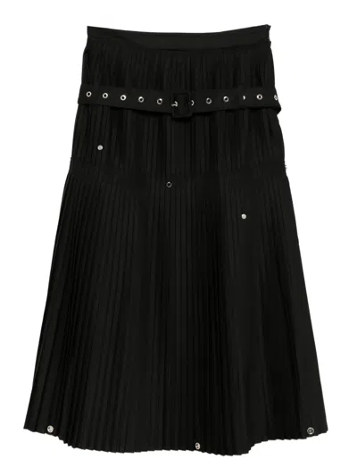 褶饰翻褶半身裙