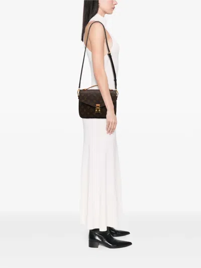 Pre-owned Louis Vuitton 2018 Monogram Pochette Metis Satchel In Brown