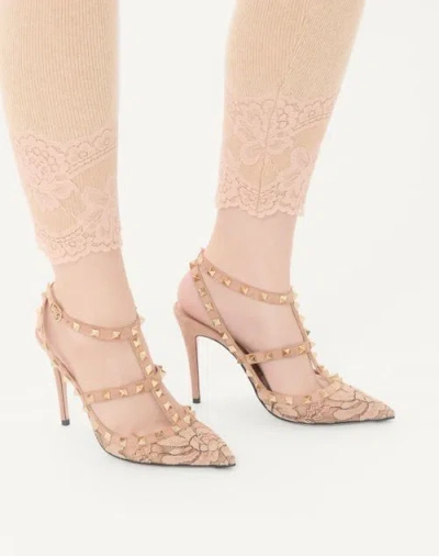 Valentino Rockstud 100 Lace And Leather Pumps In Pink