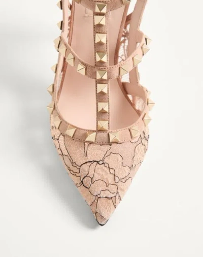 Valentino Rockstud 100 Lace And Leather Pumps In Pink