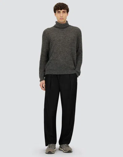 Herno Trousers In Fluid Wool In Black