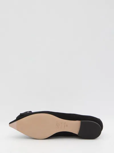 Roger Vivier Ballerina Shoes Featuring Heart Silhouette In Black