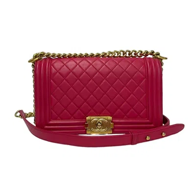 Pre-owned Chanel Leather Pochette Shoulder Bag () In Pink