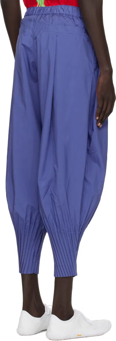 Issey Miyake Cascade Trousers In Blue