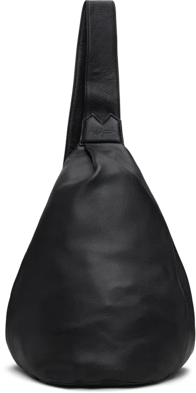 Yohji Yamamoto Black Tuck Sling Medium Bag In Black