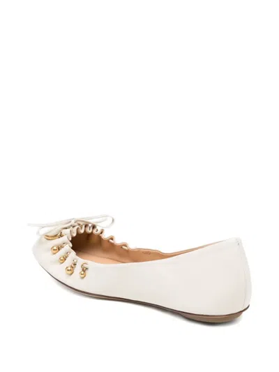 Chloé Chloe Charms Leather Ballerina Flat In Neutral