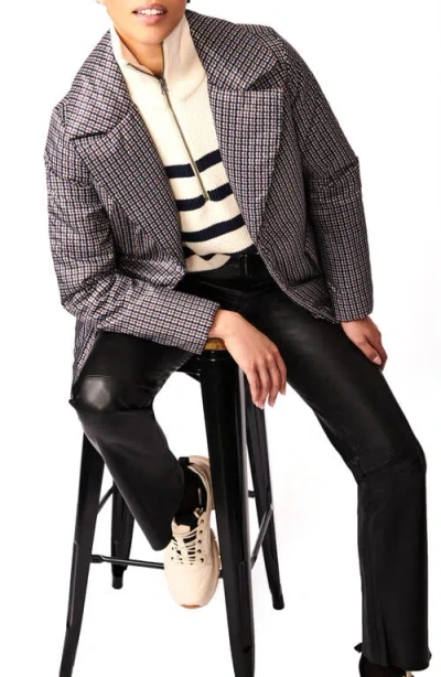 Bernardo Houndstooth Recycled Polyester Puffer Blazer In Multi