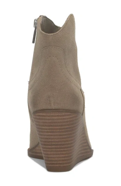 Lucky Brand Walts Wedge Boot In Nude