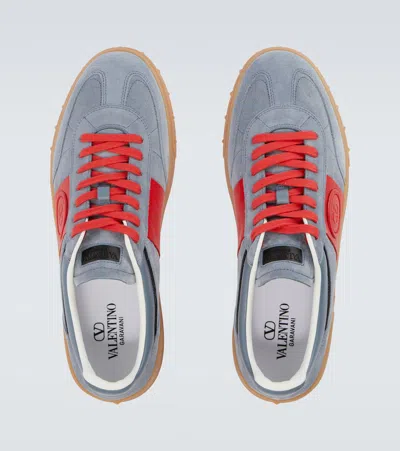 Valentino Garavani Upvillage Low Top Trainer In Black